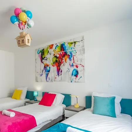 Wonderland By Plaza Apartment Chessy  Exterior photo