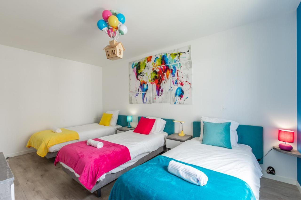 Apartment Wonderland By Plaza Chessy (Seine-et-Marne)